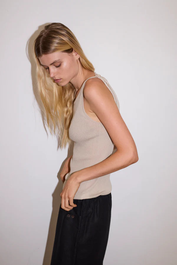 One Tie Top