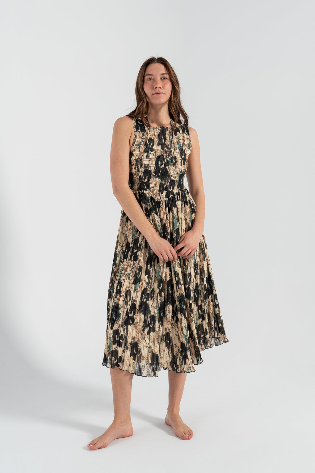 Printed Pleats Smock Midi Straps Dress