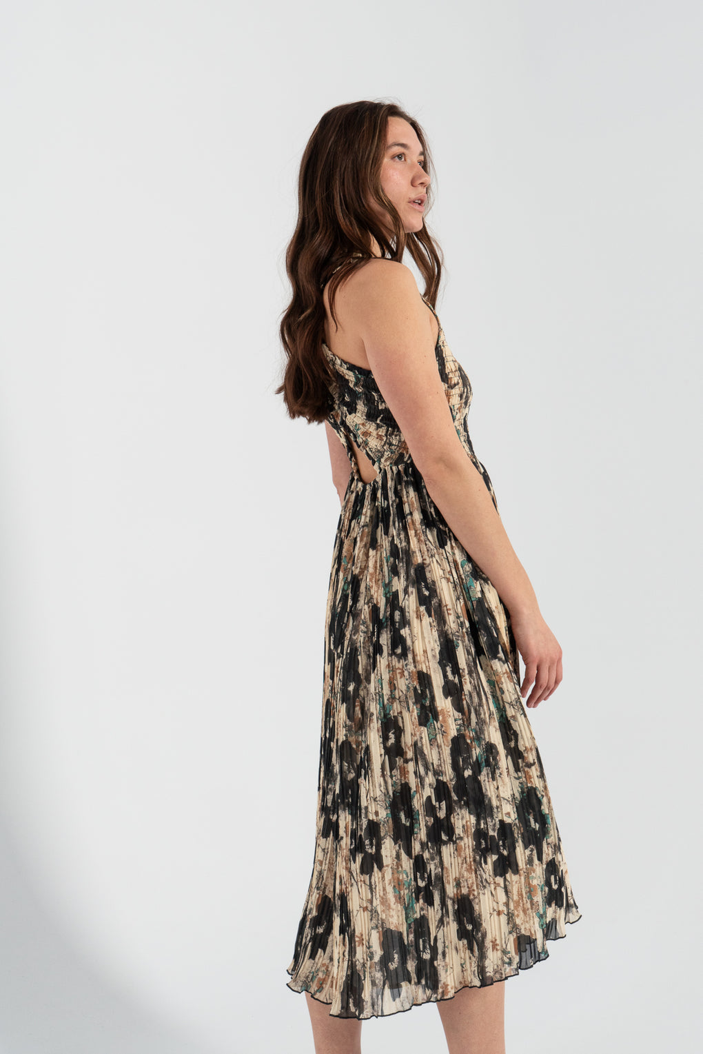Printed Pleats Smock Midi Straps Dress