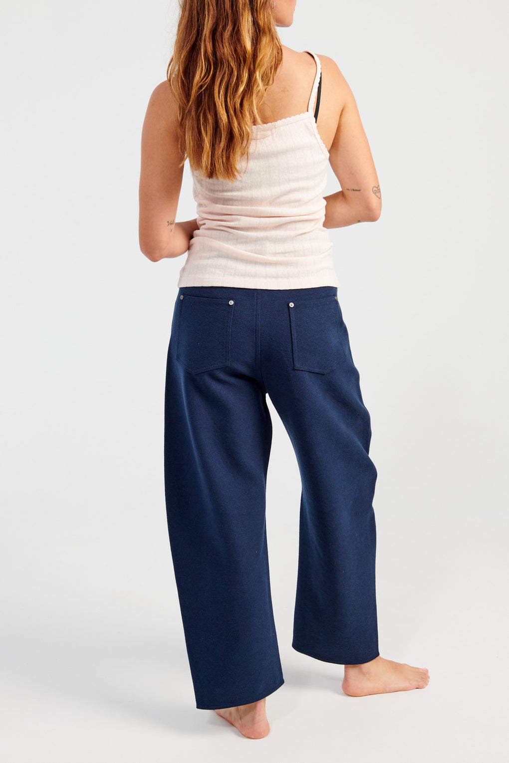 Relaxed Curve Legged Trouser