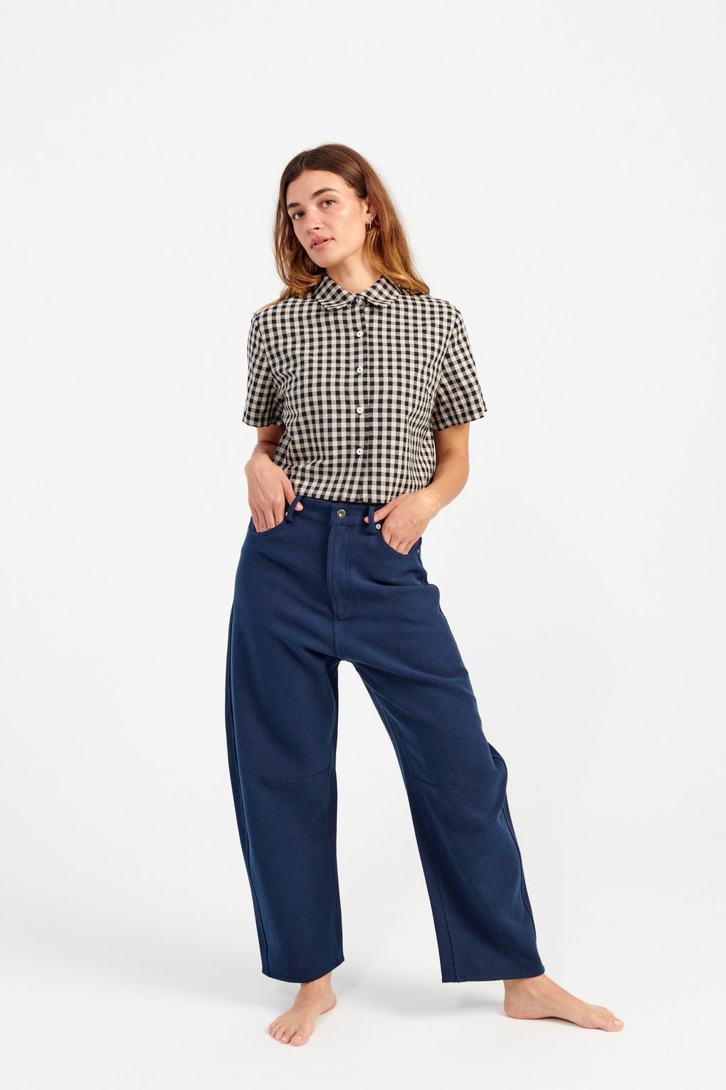 Relaxed Curve Legged Trouser