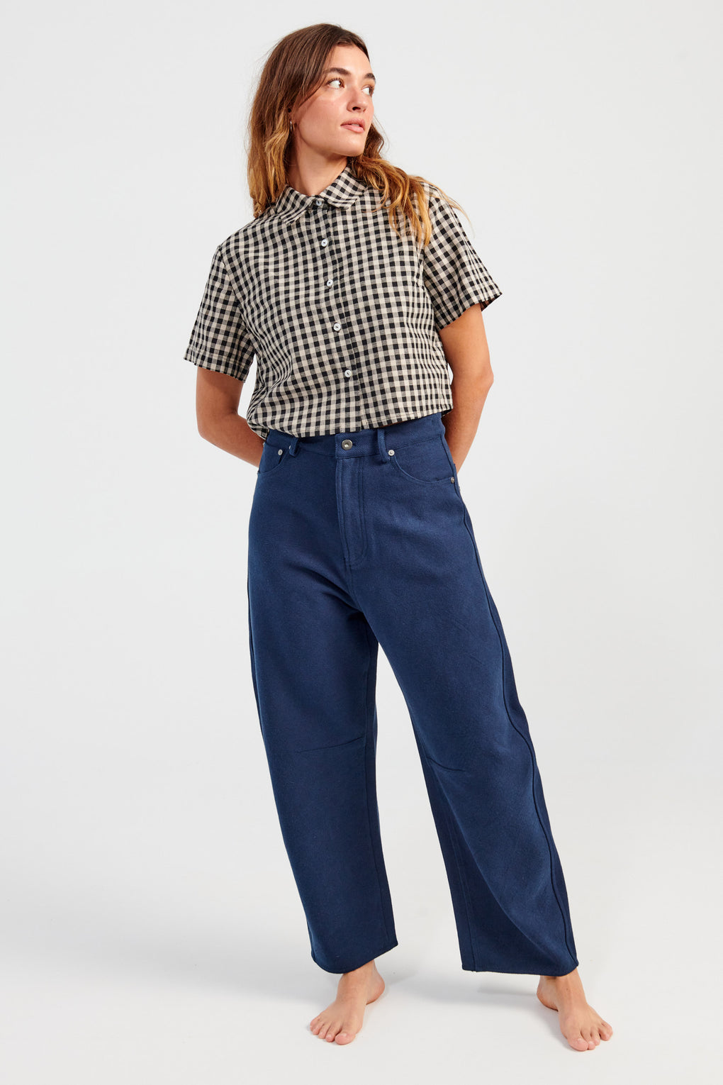 Relaxed Curve Legged Trouser