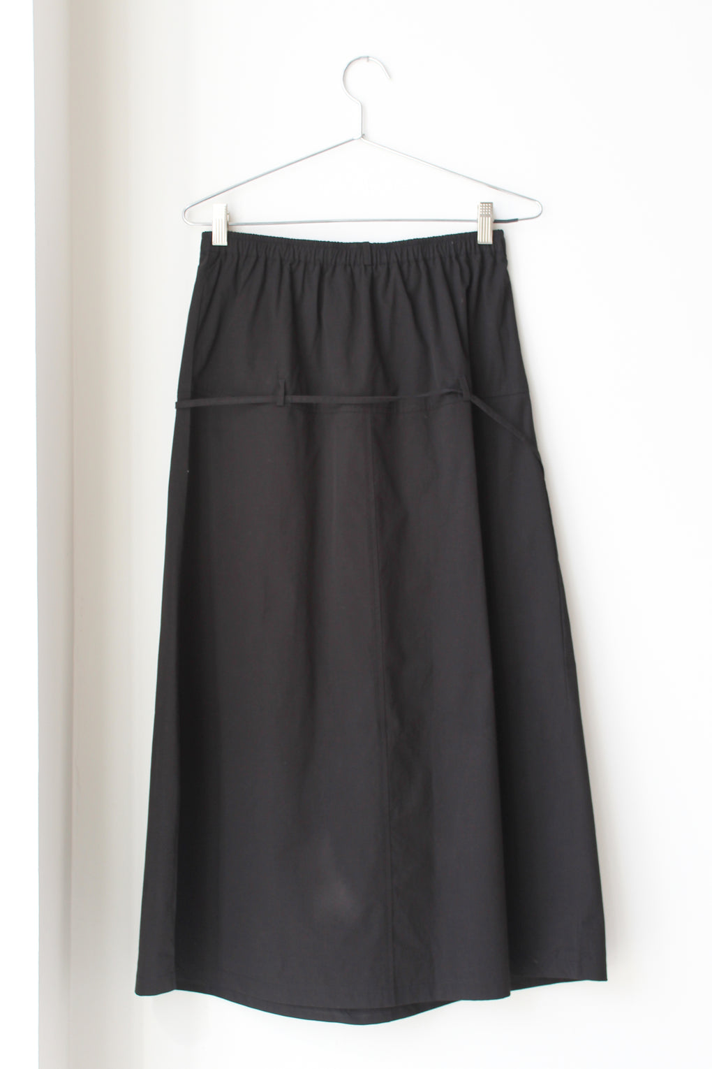 Loop Pocket Skirt