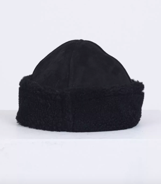 Suede Curly Cap
