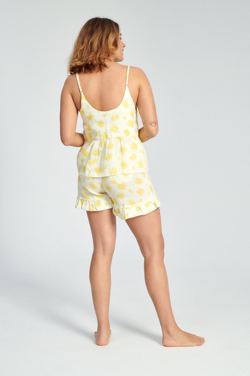 Helmstedt Mira Shorts-Helmstedt sunflower shorts-white summer shorts-Idun-St. Paul