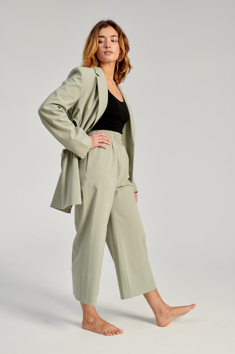 Nomia Gathered Culottes-Nomia green trousers-nomia cropped pants-Idun-St. Paul