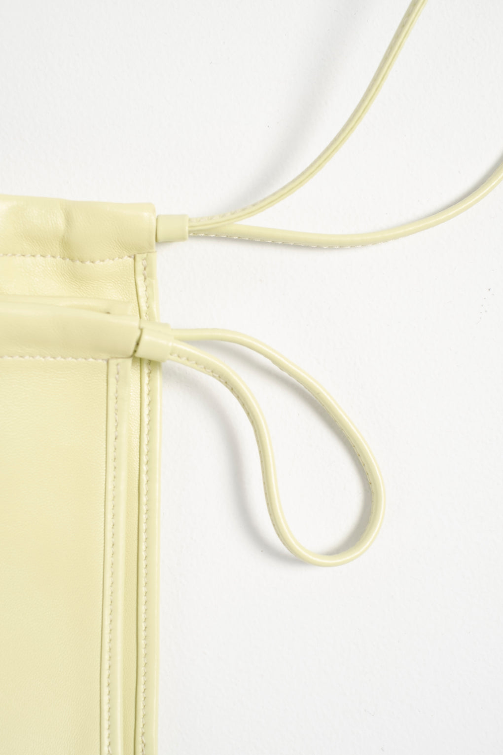 Building Block-scrunch pouch in lemongrass-Idun-St. Paul