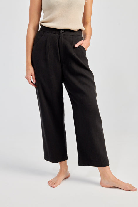 Signature Curve Legged Trouser