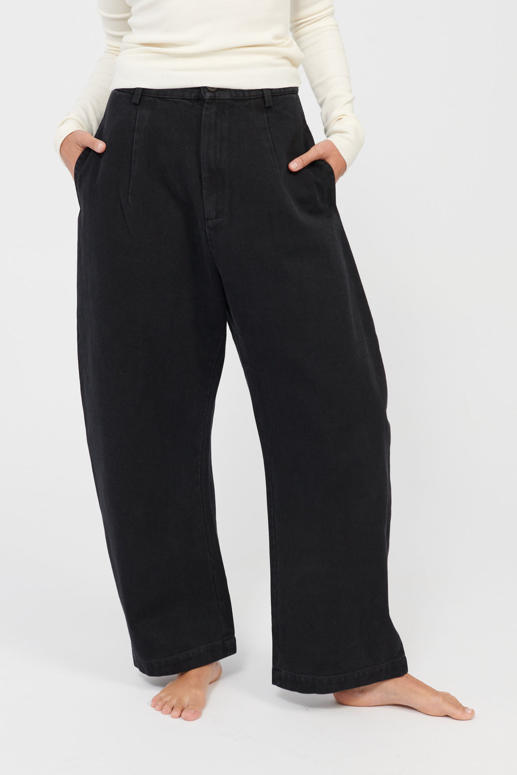 Tailored Curve Legged Trouser