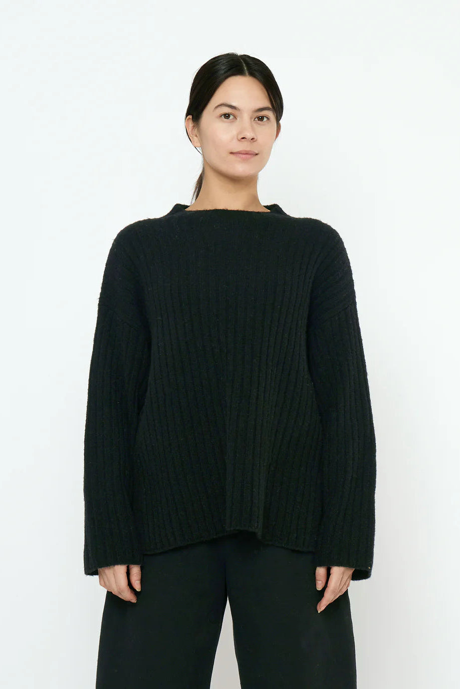 Oversized Ribbed Mockneck