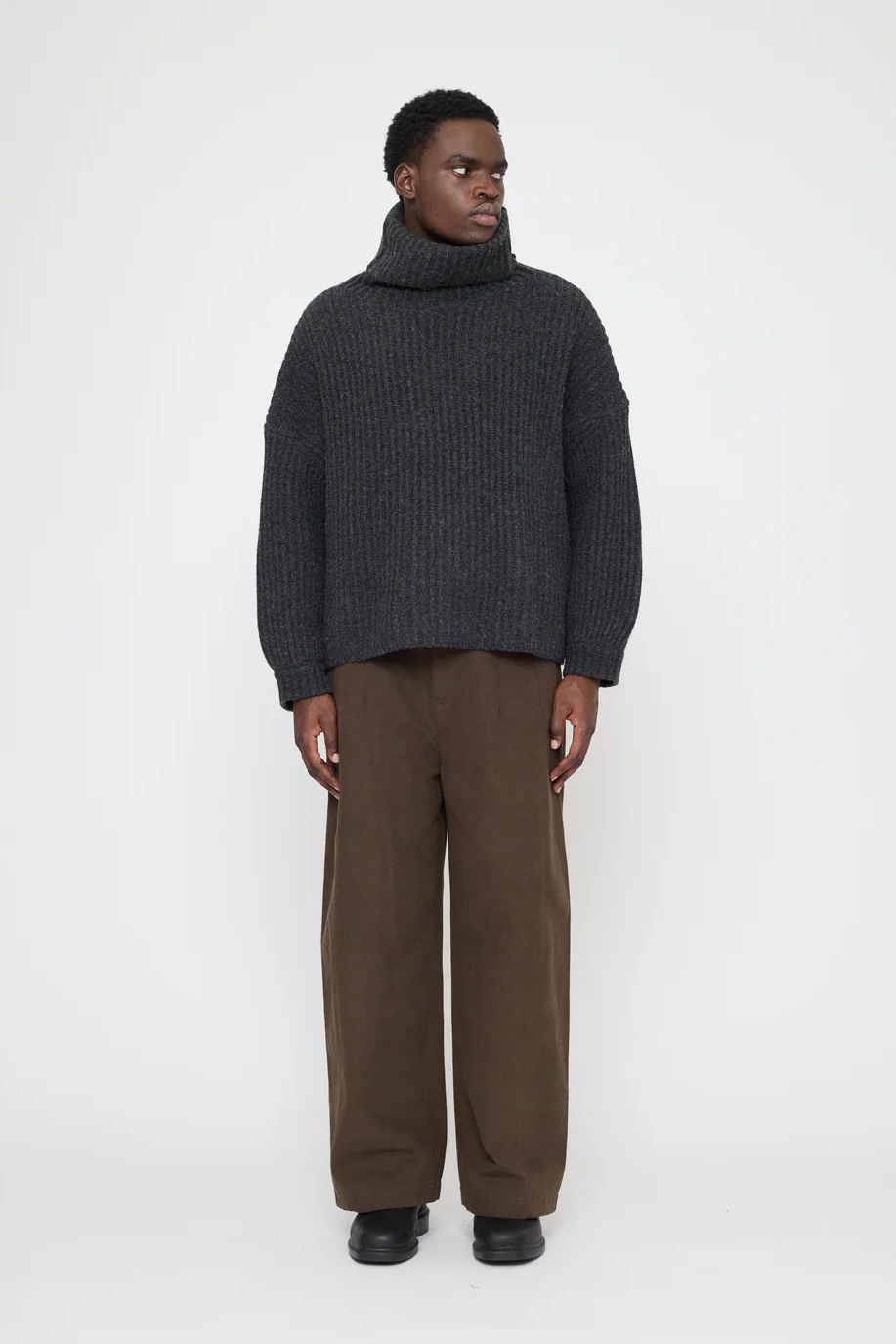 Chunky Ribbed Turtleneck Sweater