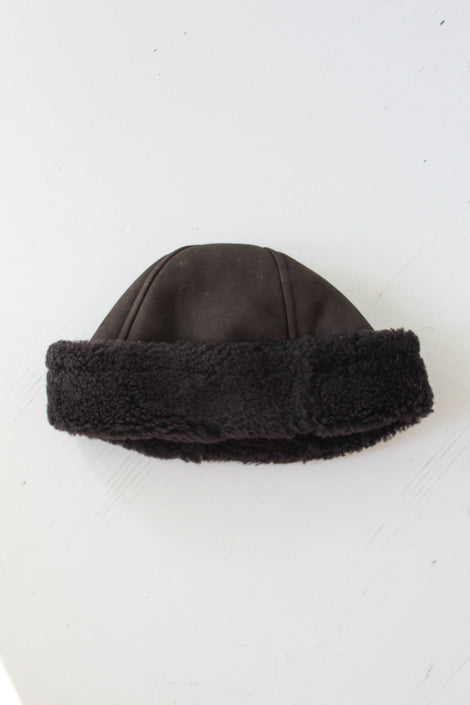 Suede Curly Cap