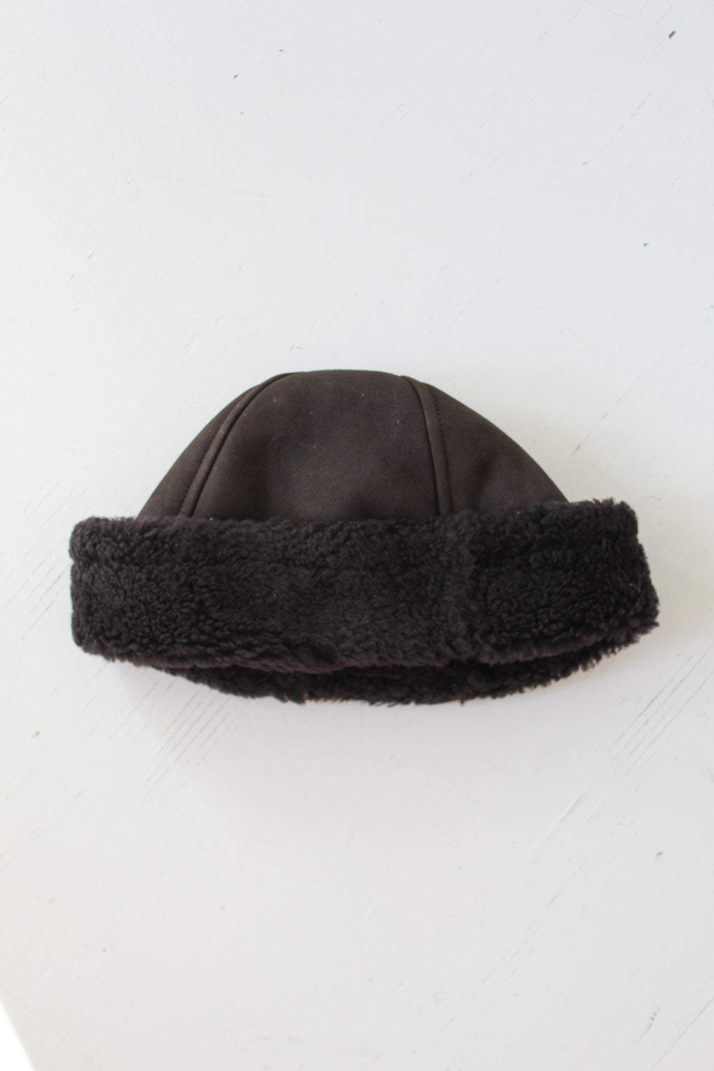 Suede Curly Cap
