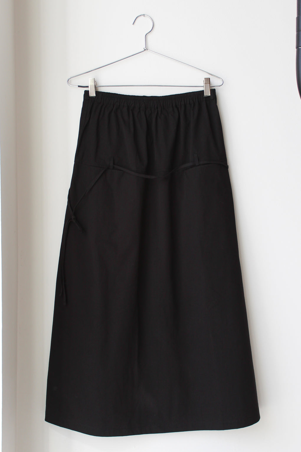 Loop Pocket Skirt