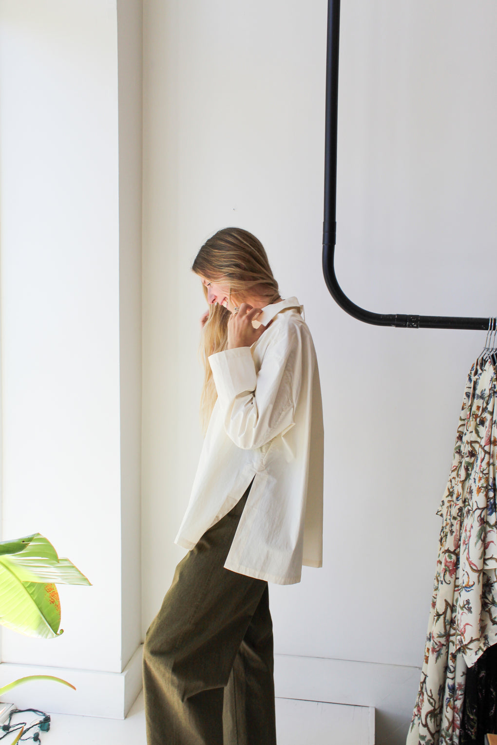 Papery 3/4 Button-Down