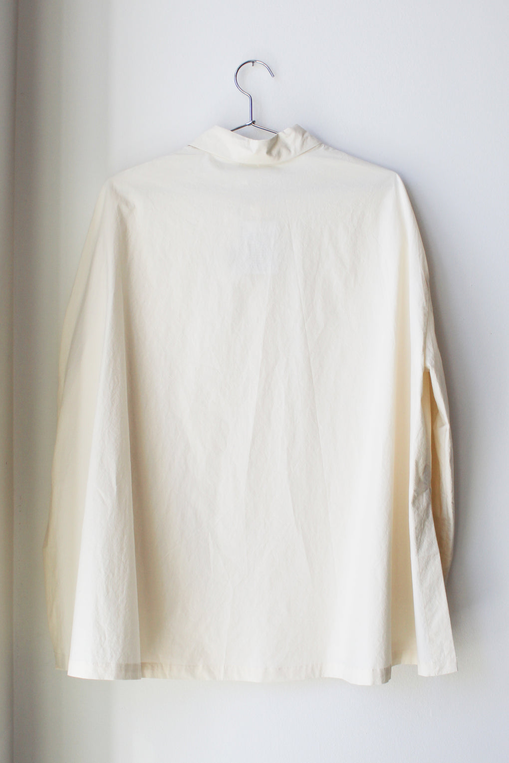 Papery 3/4 Button-Down