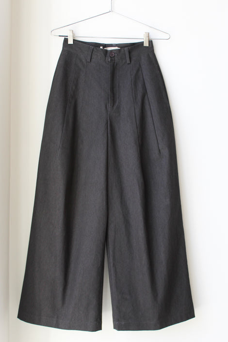 Wide Legged Skate Trouser