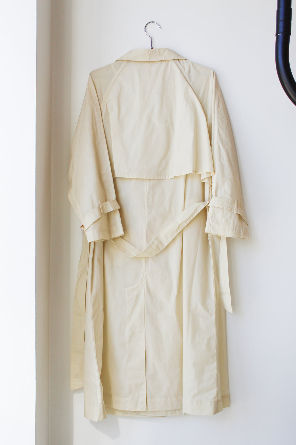 Long Waxed Rain Trench