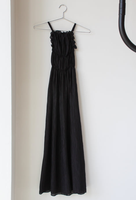 Encina Wrinkle Black Dress