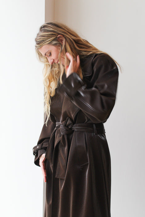 Oversize Trench