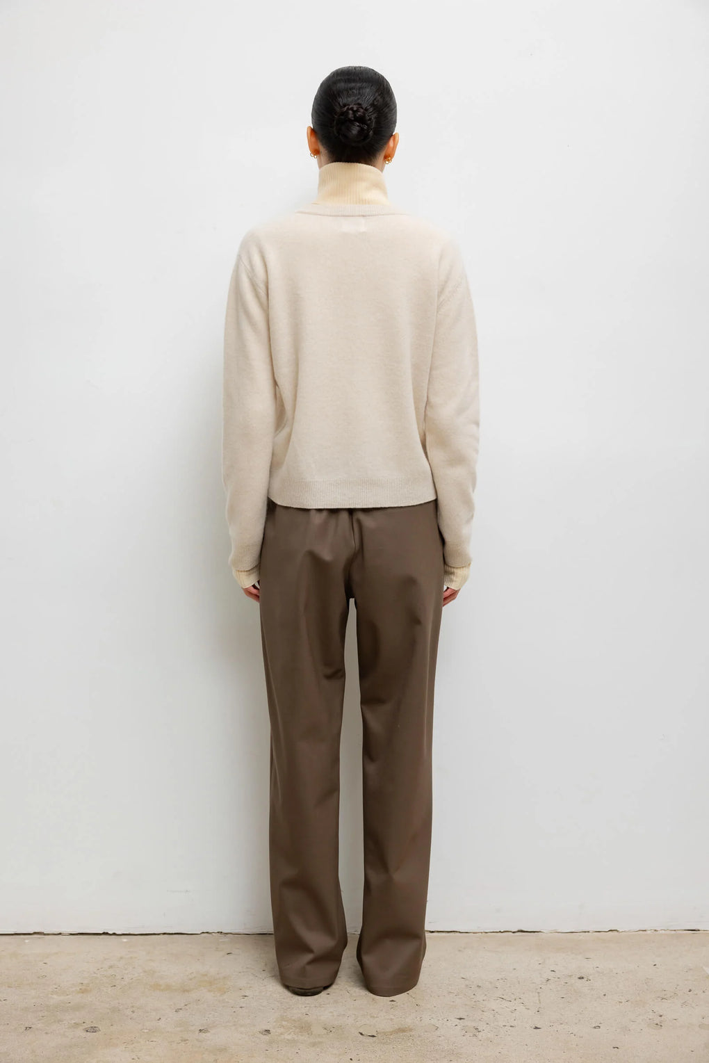 Jesse V Neck Pullover