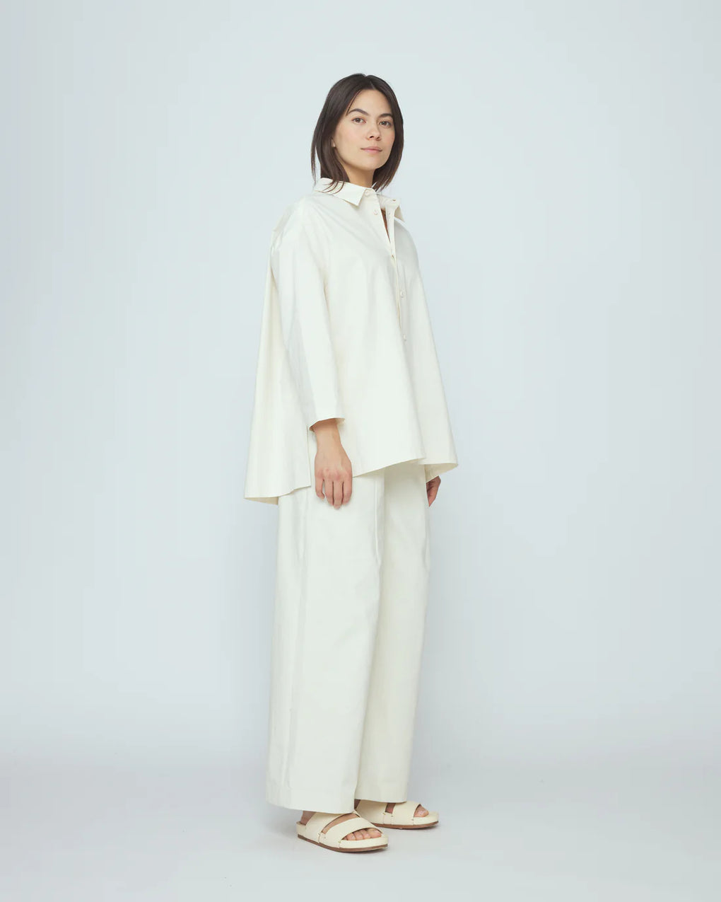 Papery 3/4 Button-Down