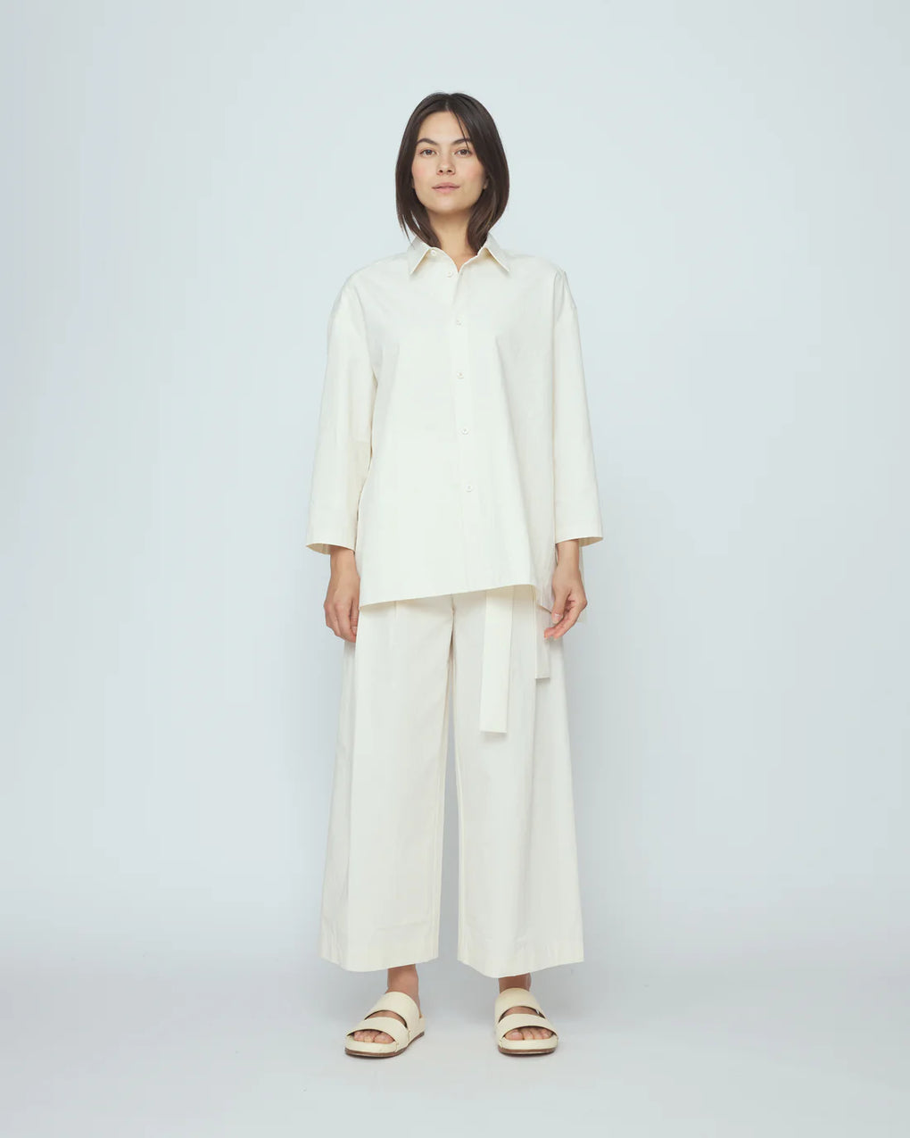 Papery 3/4 Button-Down