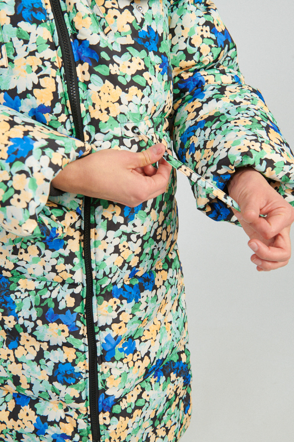 Stine Goya Oak Puffer floral abstract-Stine Goya floral puffer coat-Stine Goya floral winter coat-Idun-St. Paul