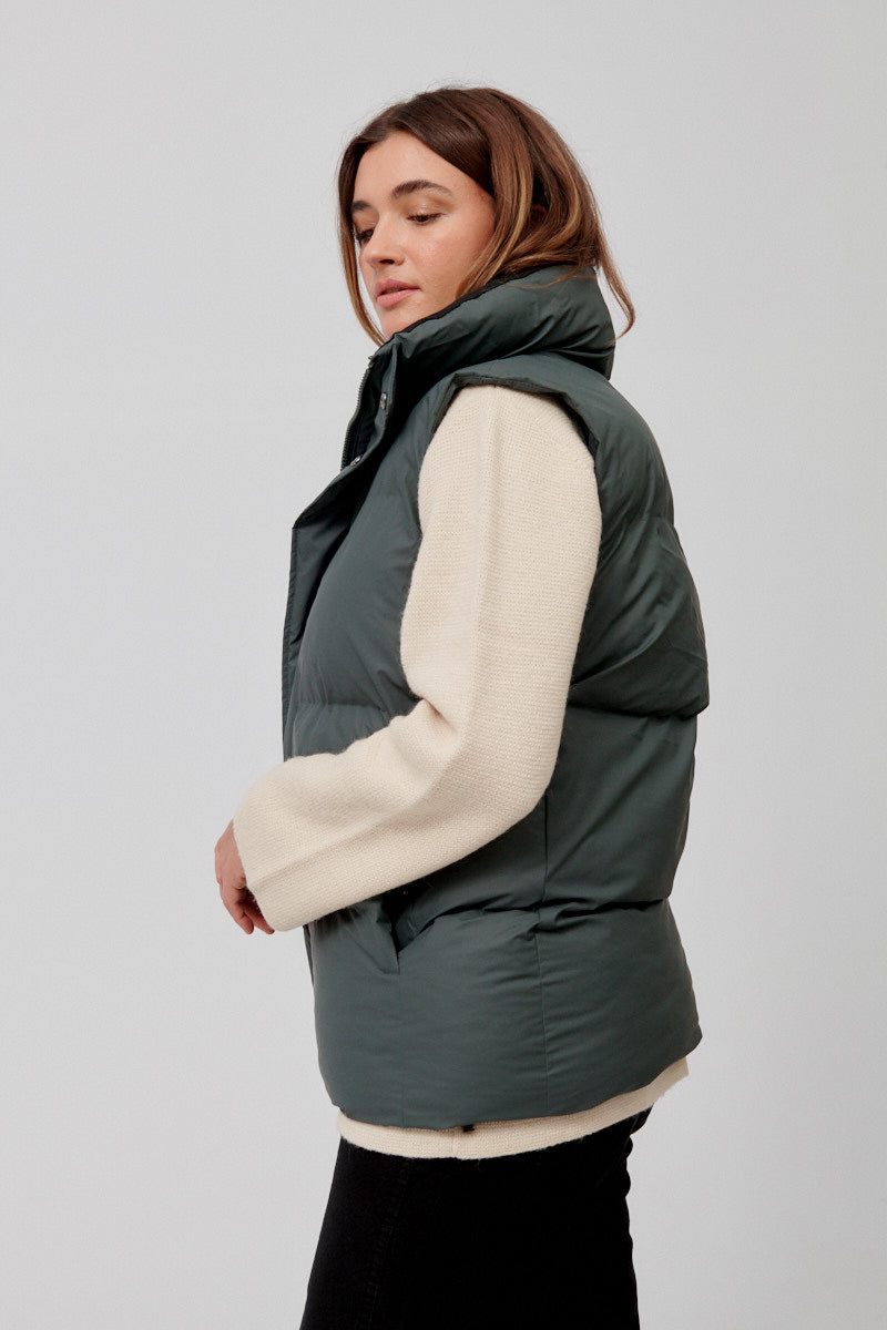 Boxy Puffer Vest