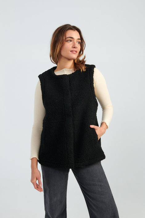 Apiece Apart Freja Vest-Apiece Apart black teddy vest-Idun-St. Paul